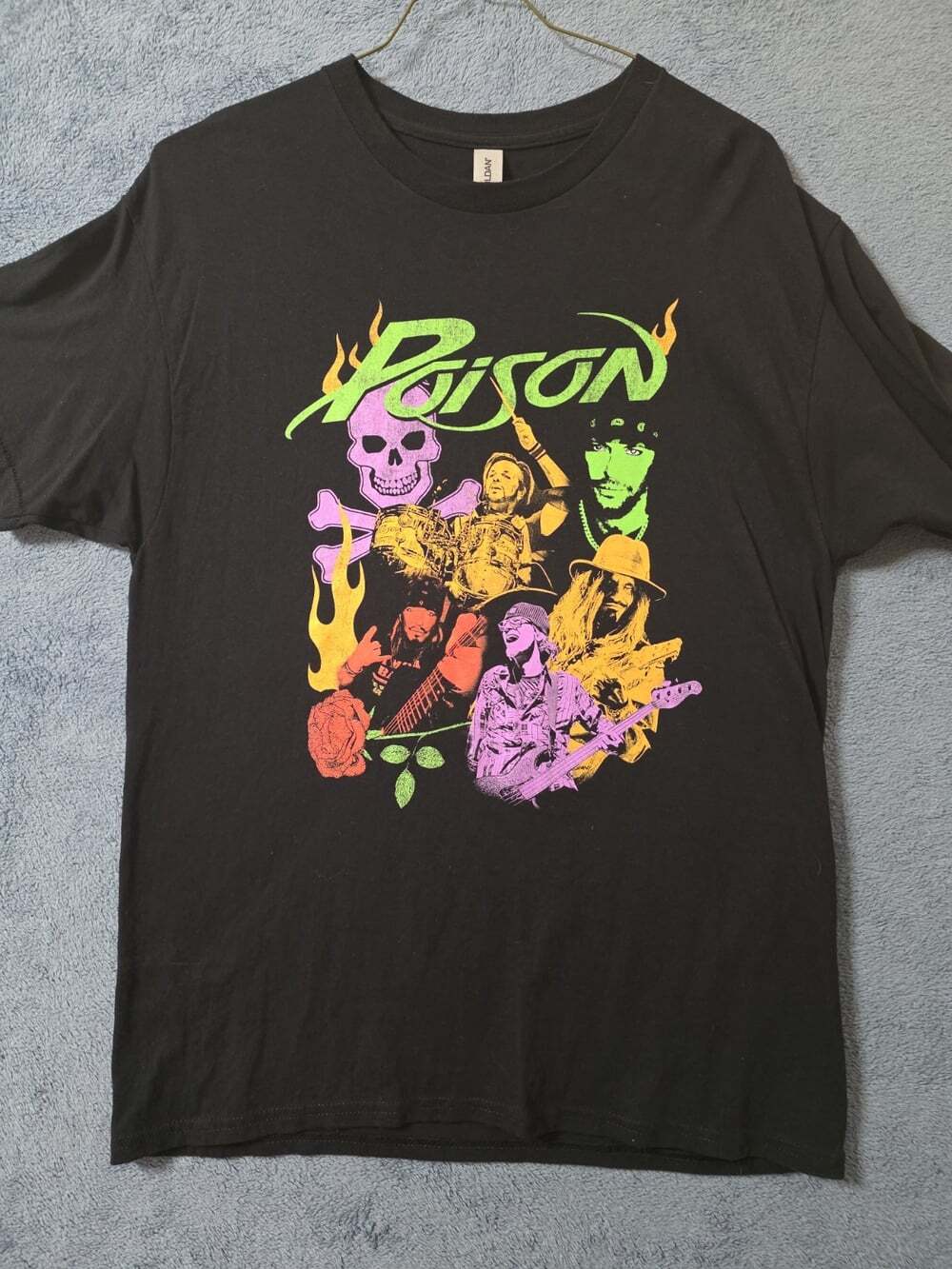 Poison Concert T Shirt Large 2022 Stadium Tour Black Tee Rock - Picture 2 of 7